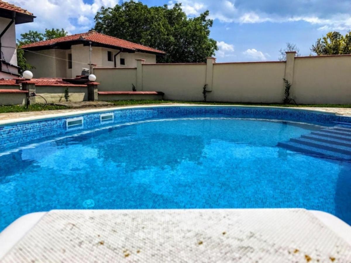 Villa Bianca Balchik Luaran gambar
