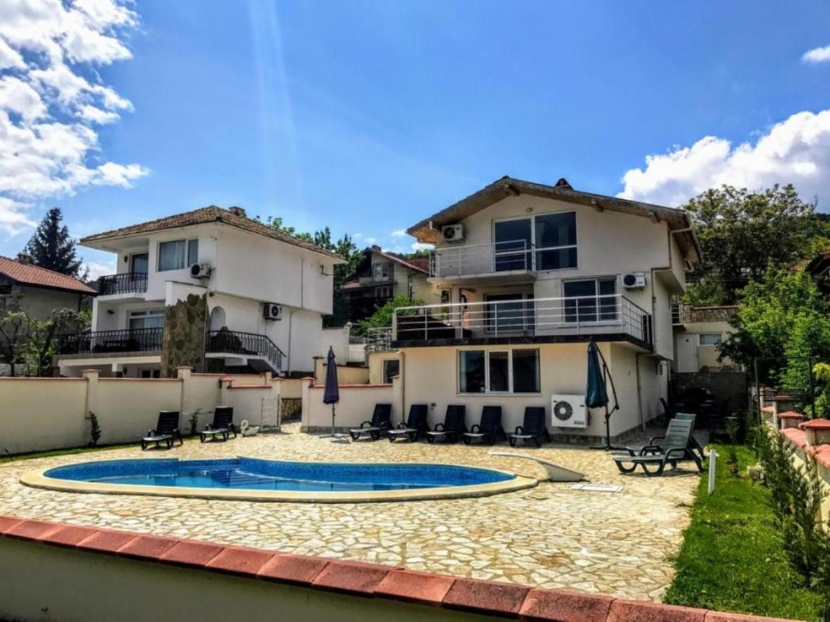 Villa Bianca Balchik Luaran gambar